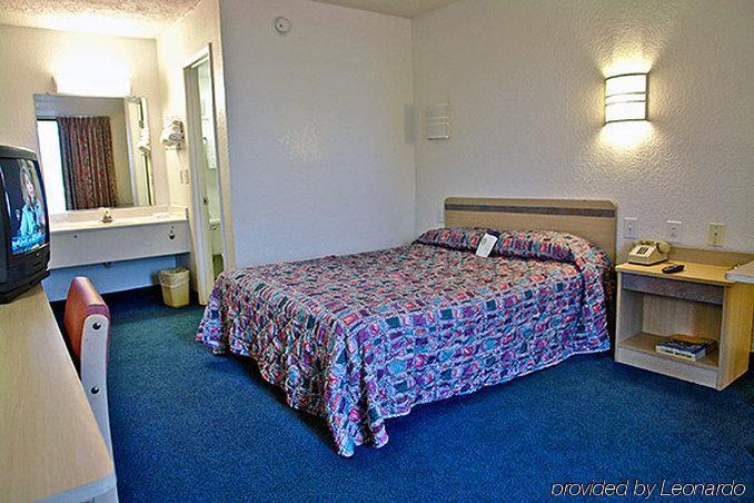 Motel 6 Huntsville - Madison Exterior foto