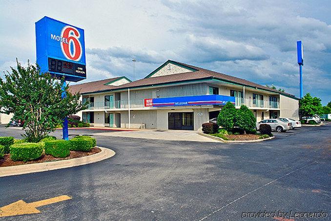 Motel 6 Huntsville - Madison Exterior foto